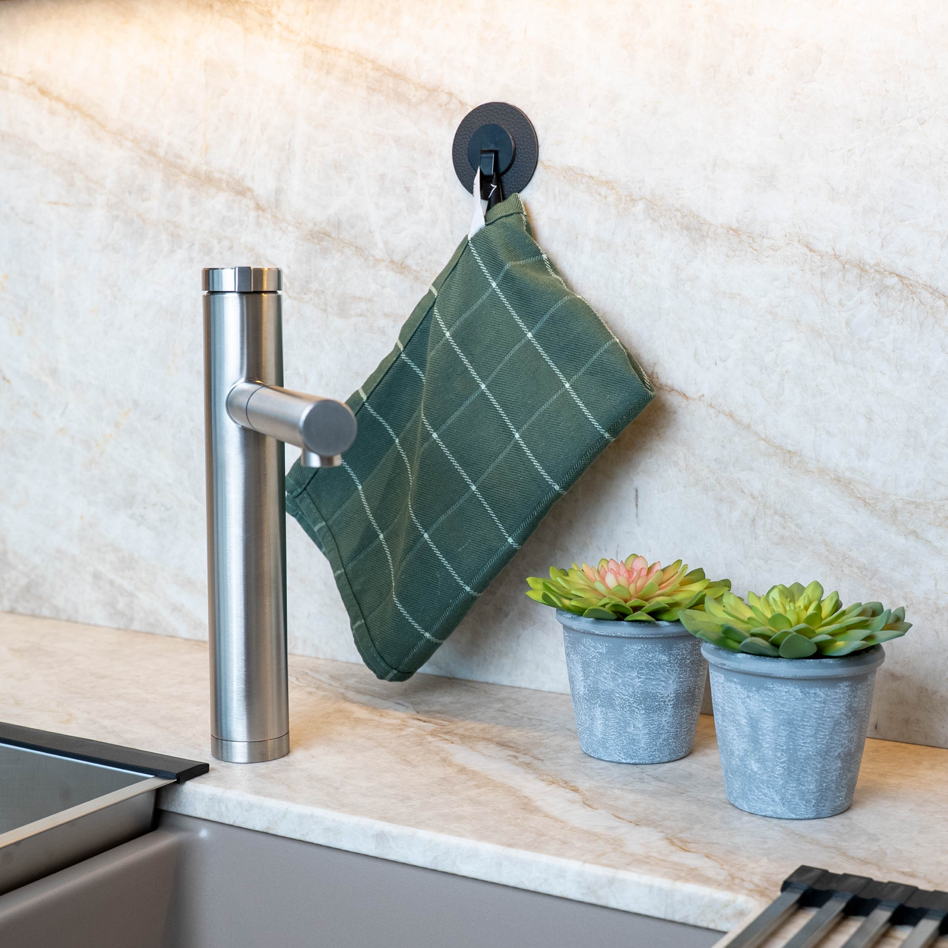 Gancio magnetico CLEVER BLACK con cuscinetto NERO