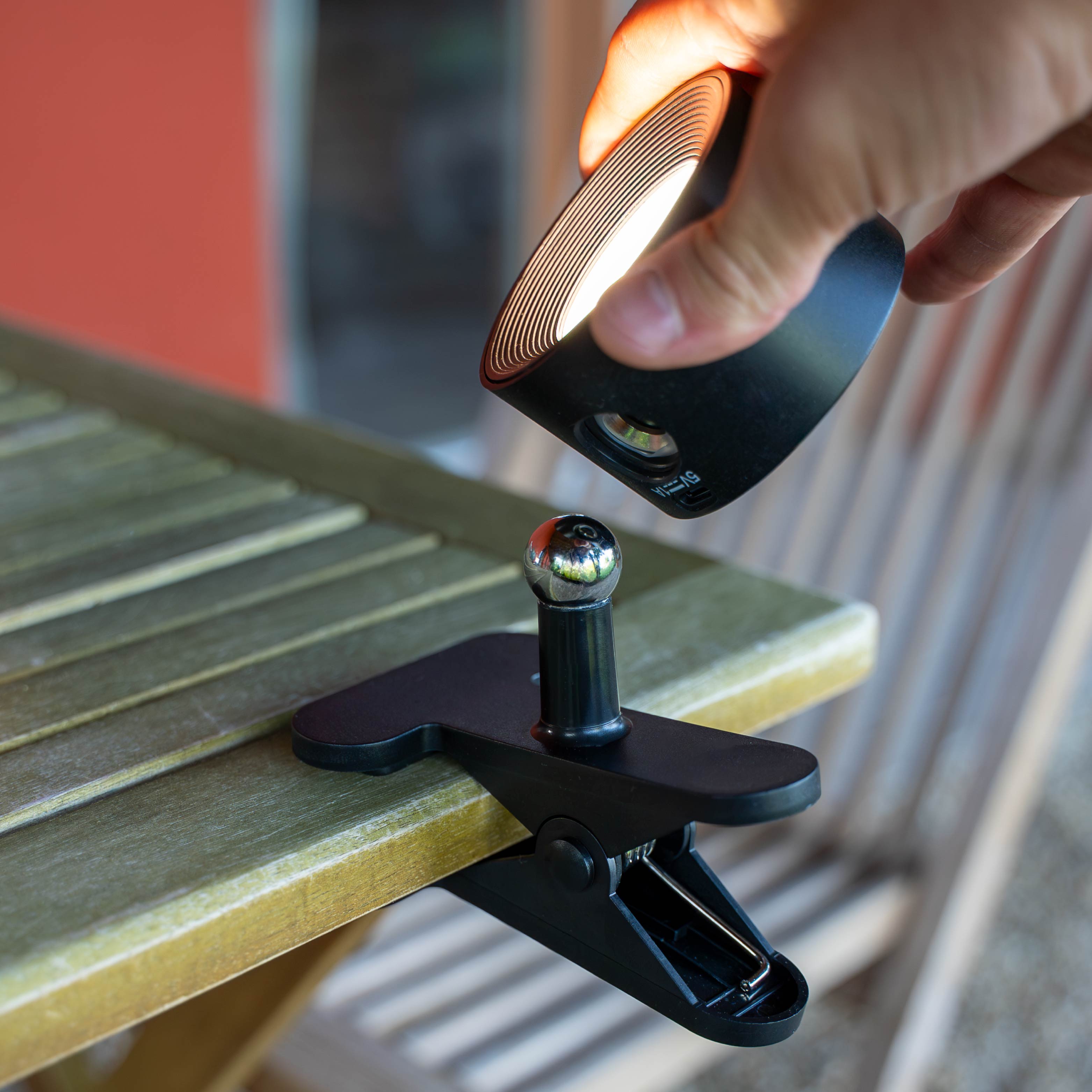 Pince à tête sphérique pour lampes magnétiques SPOTY