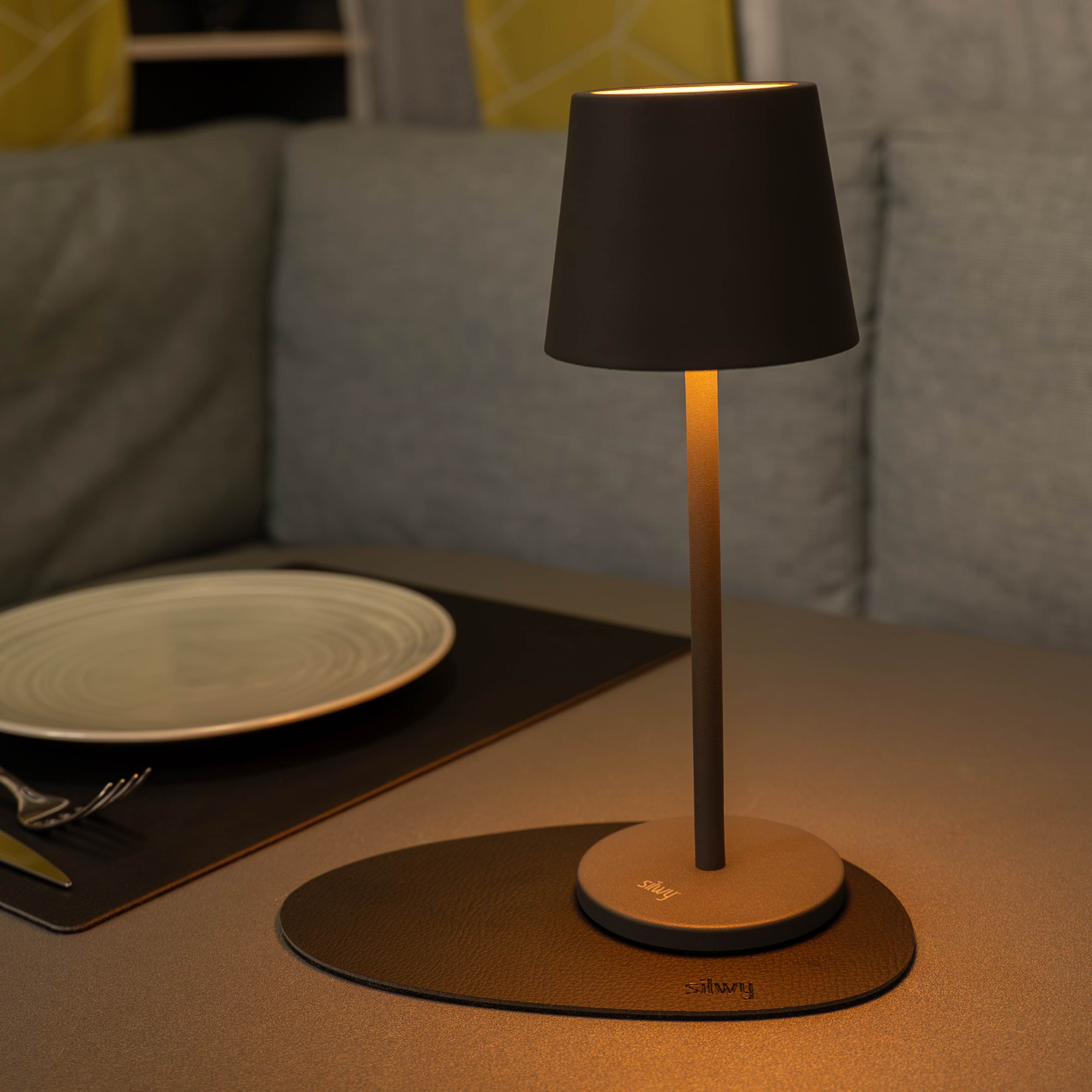 Lampada magnetica L GRIGIA incl. tovaglietta