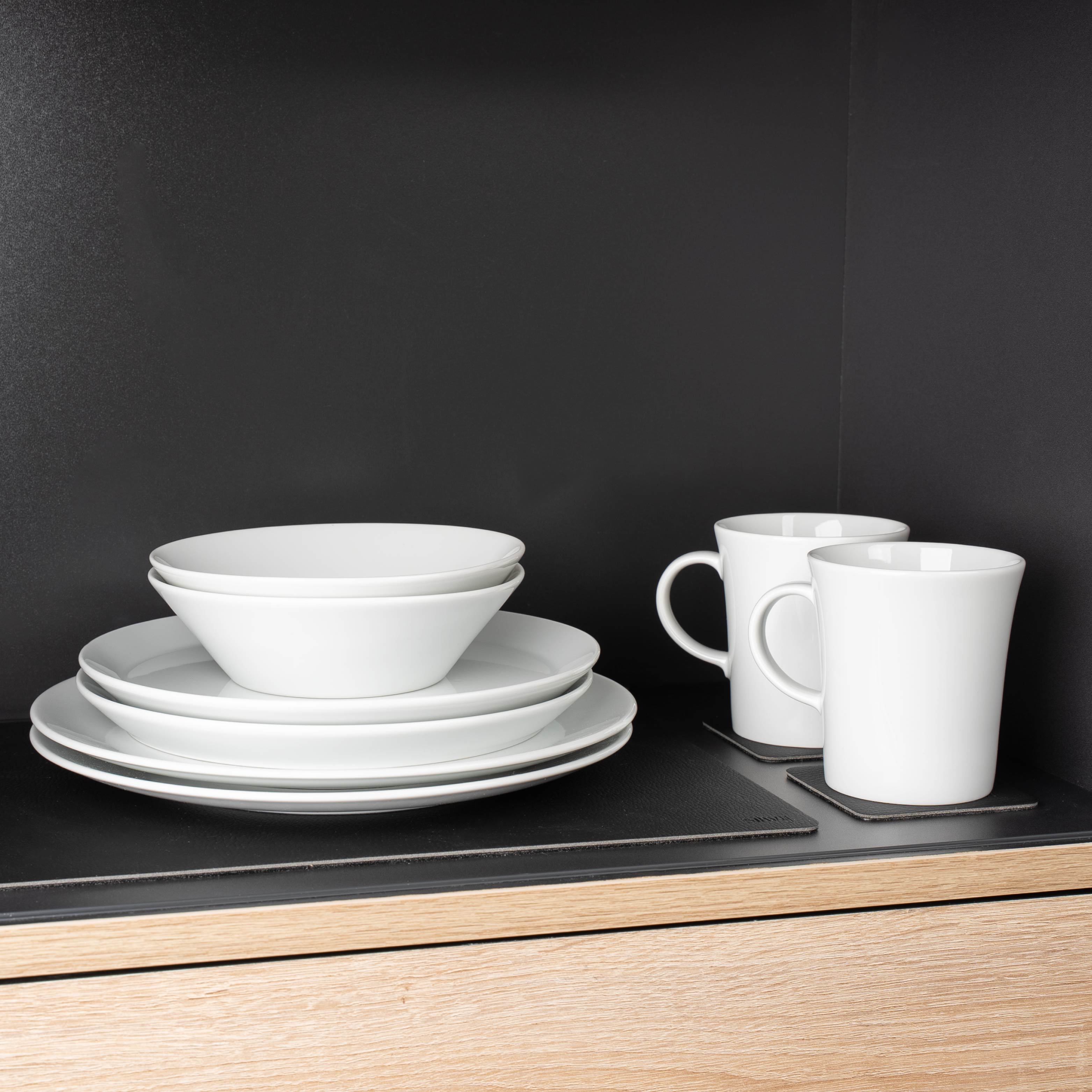 Magnet-Porzellan-Set weiß schrank