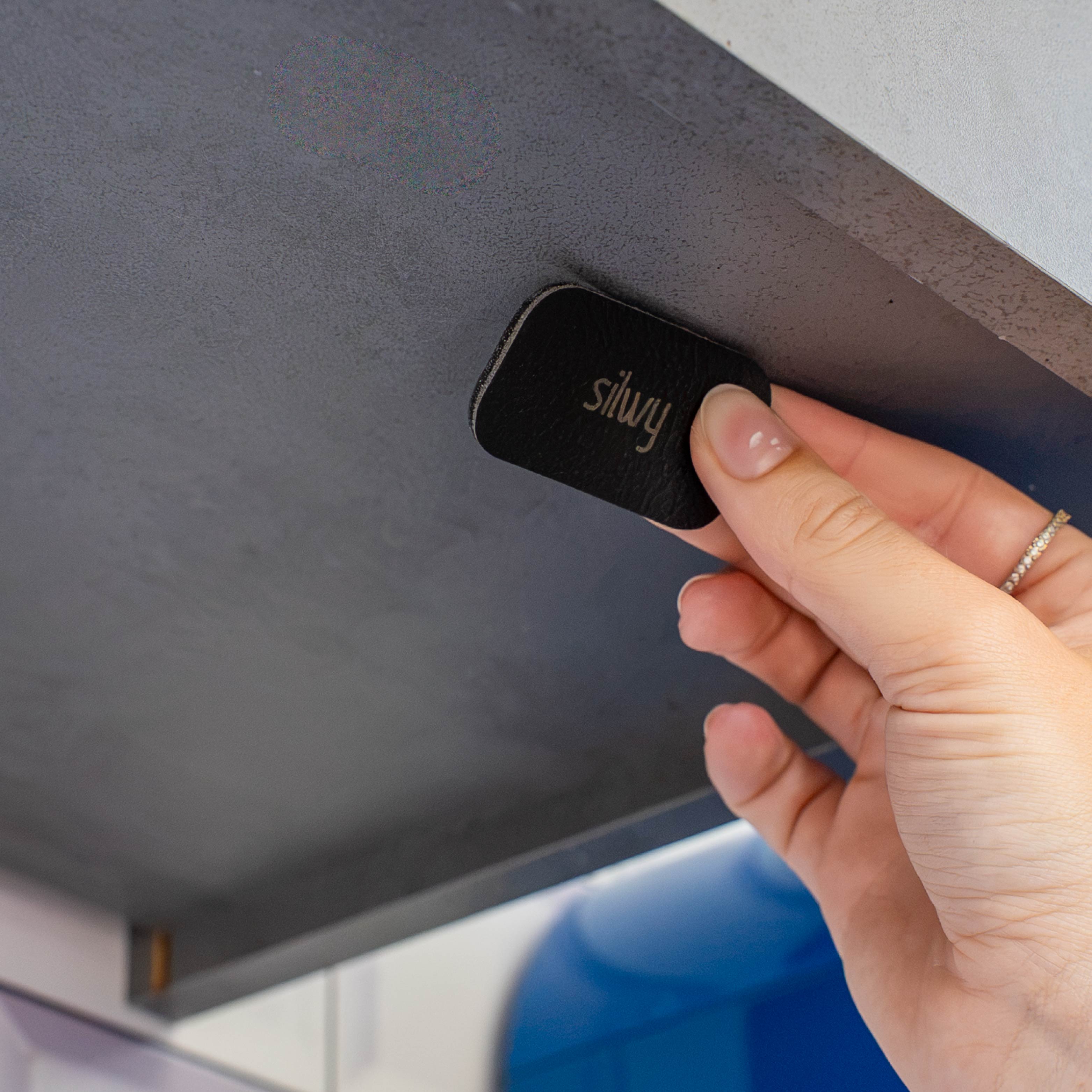 Magnet Under-Cabinet Light DIY including Pads